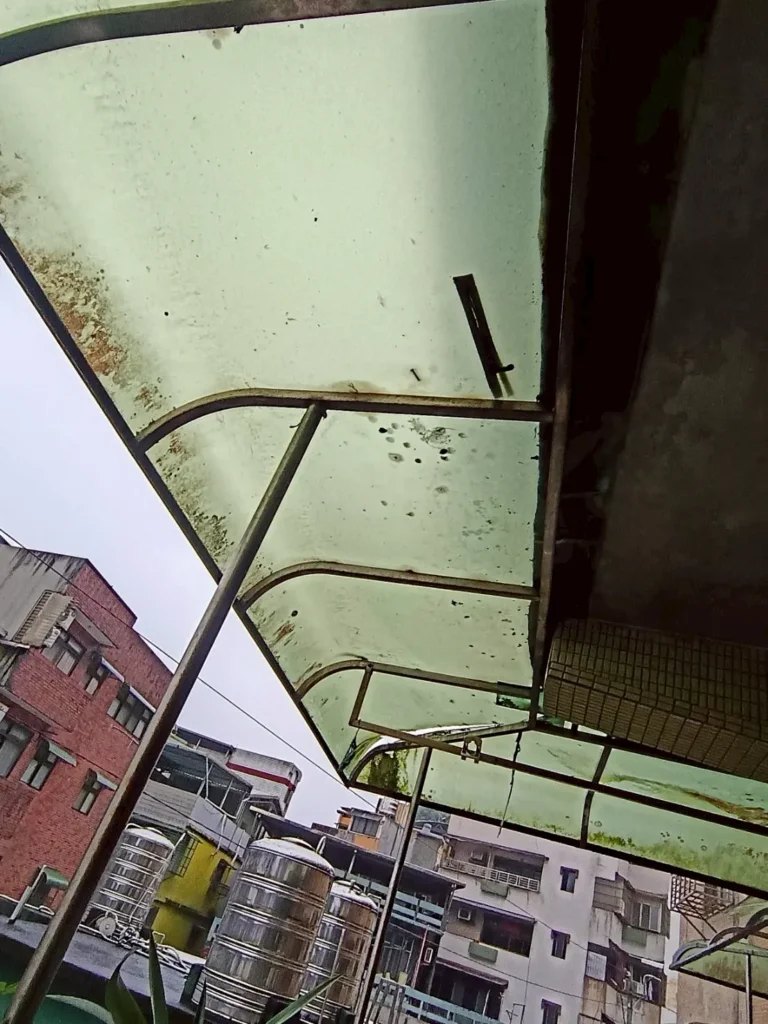 南榮路雨遮更新