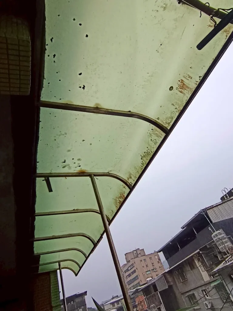 南榮路雨遮更新