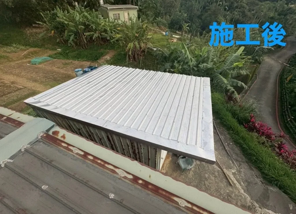 明德二路屋頂換板與前楣樑更換完成後全景