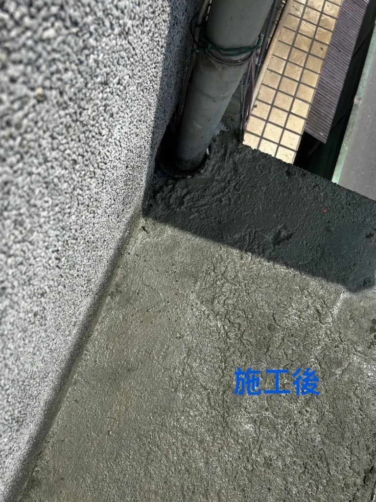 基隆自來街外牆完工後,窗台邊緣完成連續泥作修補面
