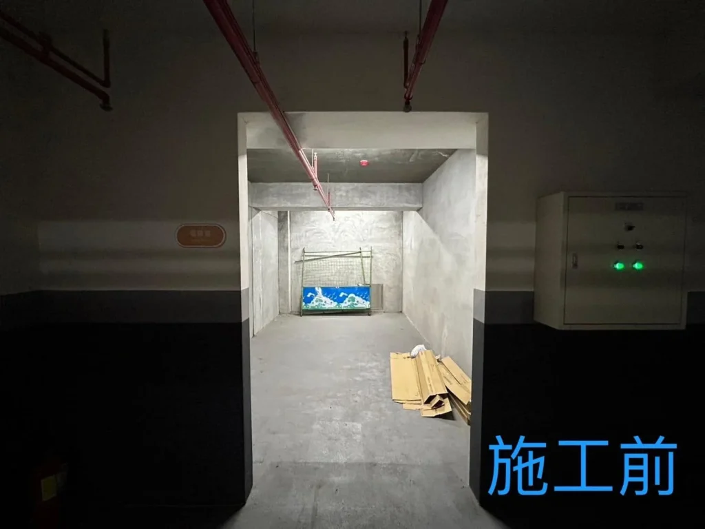 基隆中興國小白鐵門施工前倉庫開放門口