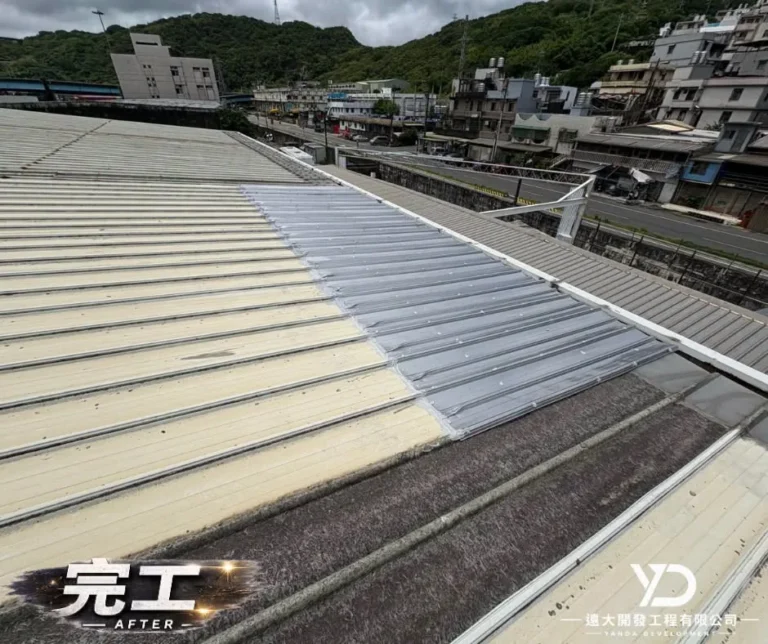 台基物流太白莊園區完工後，屋頂局部白鐵浪板更新區域廣角畫面